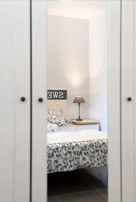 Cute Tiny Flat Near The Beach And City Center Tossa de Mar Exterior foto