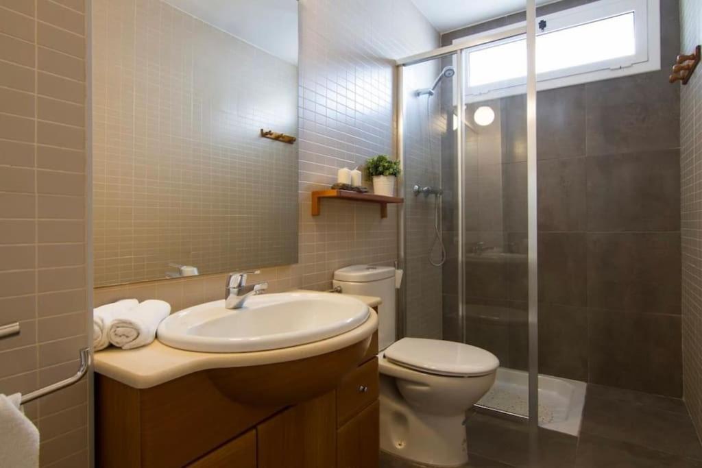 Cute Tiny Flat Near The Beach And City Center Tossa de Mar Exterior foto